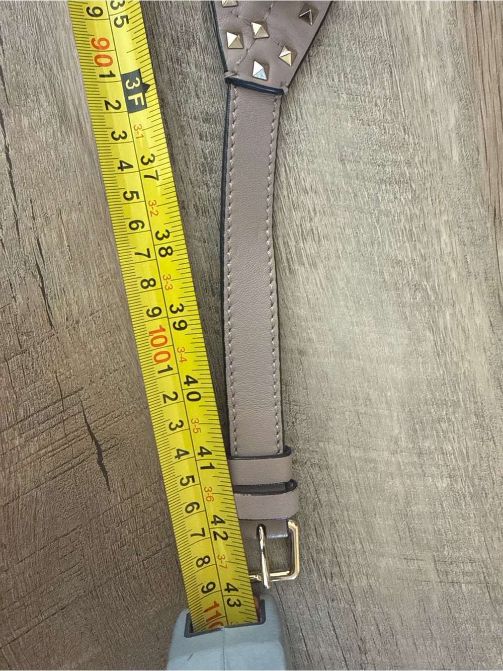 Valentino Garavani Rockstud Spike Leather Belt Bag / Crossbody Dusty Pink Nude - Picture 14 of 14